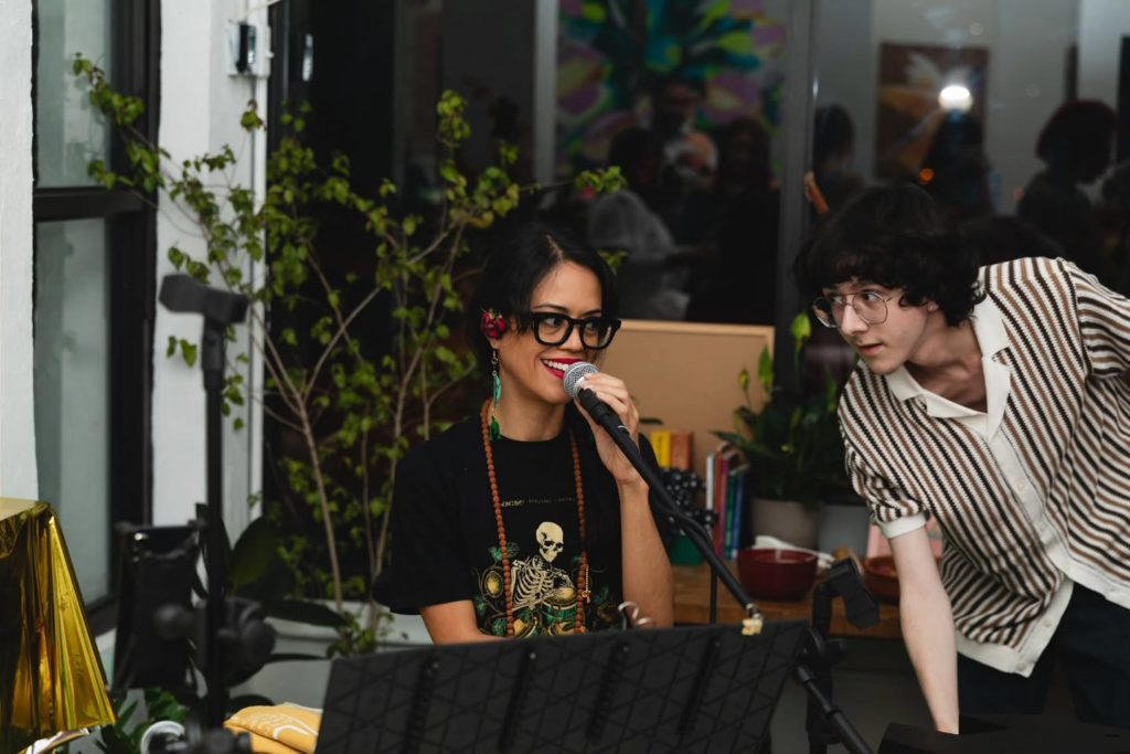 Instagram post from talismanesdeamorpr. This post is in position 17.